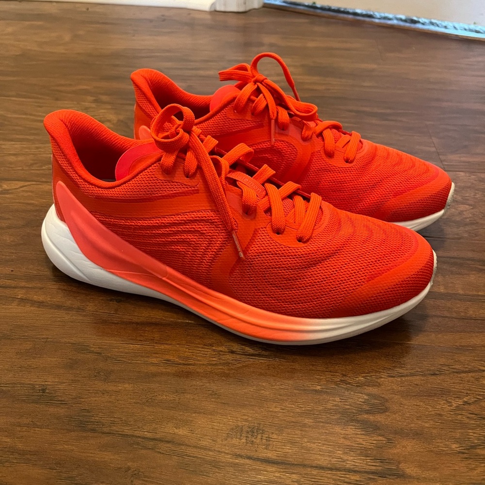 🍋LIKE NEW Lululemon Blissfeel 2 Running Shoe Solar Orange/Flare/Light Vapor - 10